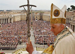 Lukashenka invites Pope Benedict XVI to visit Belarus