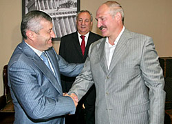 Багапш и Кокойты просят Лукашенко признать независимость Абхазии и Южной Осетии