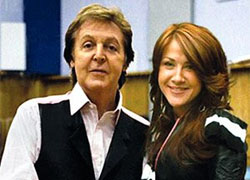 Paul McCartney assistant tears mask off Polina Smolova: the photo of the two of them together was fake