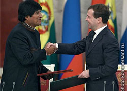 Россия будет снабжать боливийского диктатора оружием