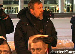 Militia tried to question Andrei Sannikov