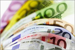 Итоги валютных торгов: евро - 13 400 рублей