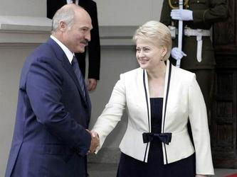 Літоўскія палітыкі вешаюць на сцены партрэт Грыбаўскайтэ з дыктатарам