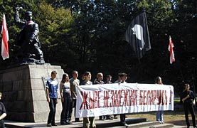 Адкрыты ліст прэзідэнту Расеі: Не будзіце ў беларусах партызан!