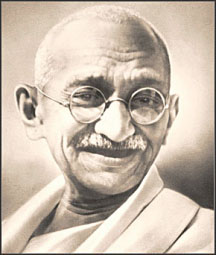Добрый человек из Индостана: 140 лет назад родился Махатма Ганди