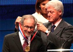 Стивену Спилбергу вручили медаль Свободы