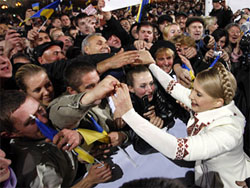 Юлию Тимошенко выдвинули в президенты Украины  на Майдане Незалежности