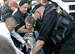 Student from Germany: Belarusian riot militia go berserk at solidarity rallies