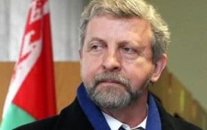 Милинкевич: «Власти сделали шаги по либерализации и экономическому реформированию»