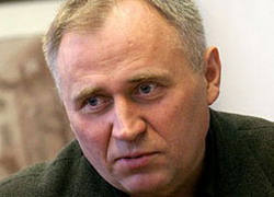 Mikalai Statkevich supports Zmitser Dashkevich