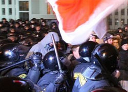 Deutschlandfunk: Belarusian riot police adopt German experience