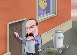 Пора ударить по больному месту Лукашенко