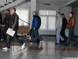 «Побитые» омоновцы пришли плакаться в Ленинский суд