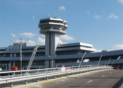Группу грузин заблокировали в минском аэропорту