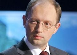 Арсений Яценюк: Россия поддерживает бандитов, терроризирующих всю Европу