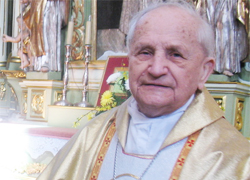 Кардинал Казимир Свентэк находится в тяжелом состоянии