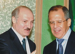 Lukashenka swears love to Russia, Lavrov promises not to impose sanctions