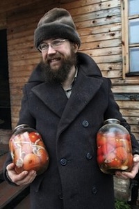 Создатель российской финансовой пирамиды встретился с Макеем