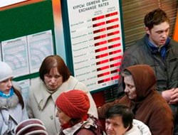 Belarusians are waiting for a new devaluation: the demand for currency is increasing