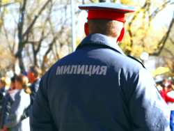 Березинский милиционер избил своего бывшего начальника