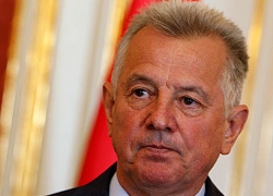 Президент Венгрии подал в отставку из-за обвинений в плагиате