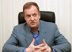 «Палаточнику» Шатько понравилась идея закрыть оппозиционные партии