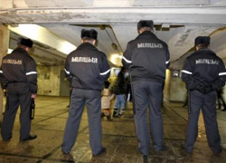 У станции метро «Фрунзенская» задержали 30 студентов