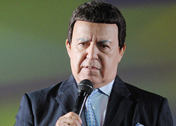 Кобзон: Янукович проявил слабость