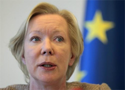 ЕС настаивает на освобождении и реабилитации политзаключенных