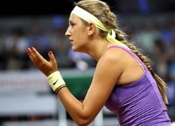 Азаренко снялась с турнира в Торонто из-за травмы