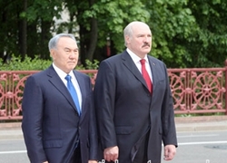 Лукашэнка сабраўся ў Казахстан