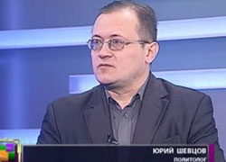 Belarusian TV calls Carl Bildt “internet troll”
