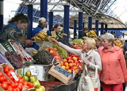 Чиновники просят покупать белорусские овощи из патриотизма