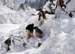 Лавина в Гималаях: 9 погибших, 6 пропавших без вести