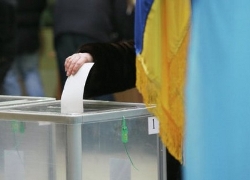Партия регионов и «Батьківщина» лидируют на выборах в Украине
