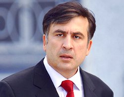 Саакашвили: Запад должен быстрее ответить на энергетический шантаж РФ