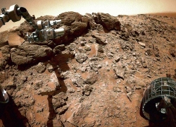 Навукоўцы даказалі наяўнасць вады на Марсе