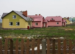 Лукашенко предложил строить агрогородки в России