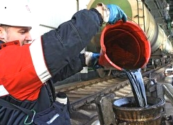 Беларусь знізіла экспартныя падаткі на нафту
