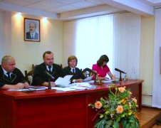 Директора ЖЭСа оштрафовали за отказ ответить по-белорусски