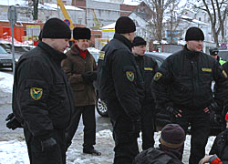 Riot police raids in Minsk centre