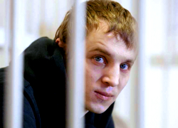 Дашкевичу в тюрьме запрещают пользоваться ложкой