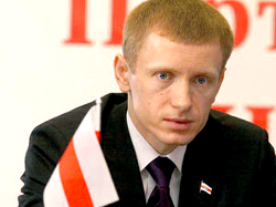 Alyaksei Yanukevich: Putin will circumvent Western sanctions with help of Belarus