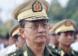 Президент Мьянмы амнистировал 69 политзаключенных