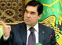 У Туркменістане абвясцілі «свабоду СМІ»