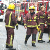 В центре Лондона упал вертолет: на месте падения полыхает пожар