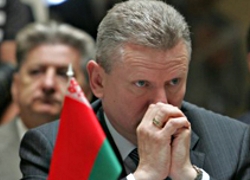 Министр Харковец сидит на «пороховой бочке»