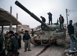Сирийские повстанцы захватили военный аэродром в Алеппо