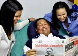 Фото улыбающегося Чавеса - подделка?