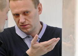 В Кирове возобновился суд над Навальным